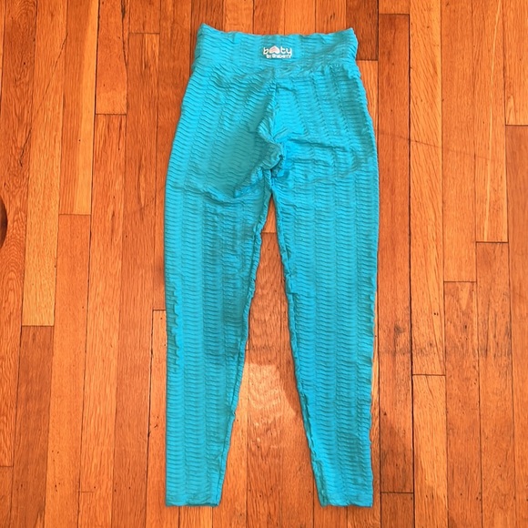 Booty By Brabants Croco Skin Leggings in Blue, OSFM - Picture 8 of 8